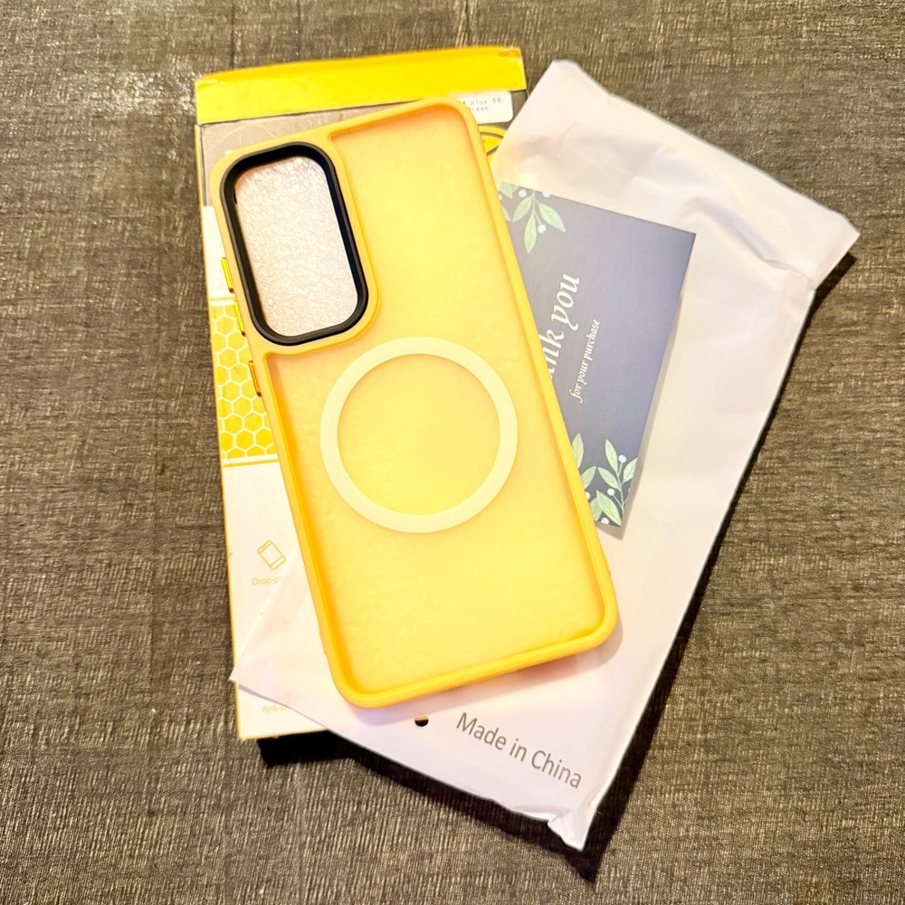 NWT phone case for s24 plus